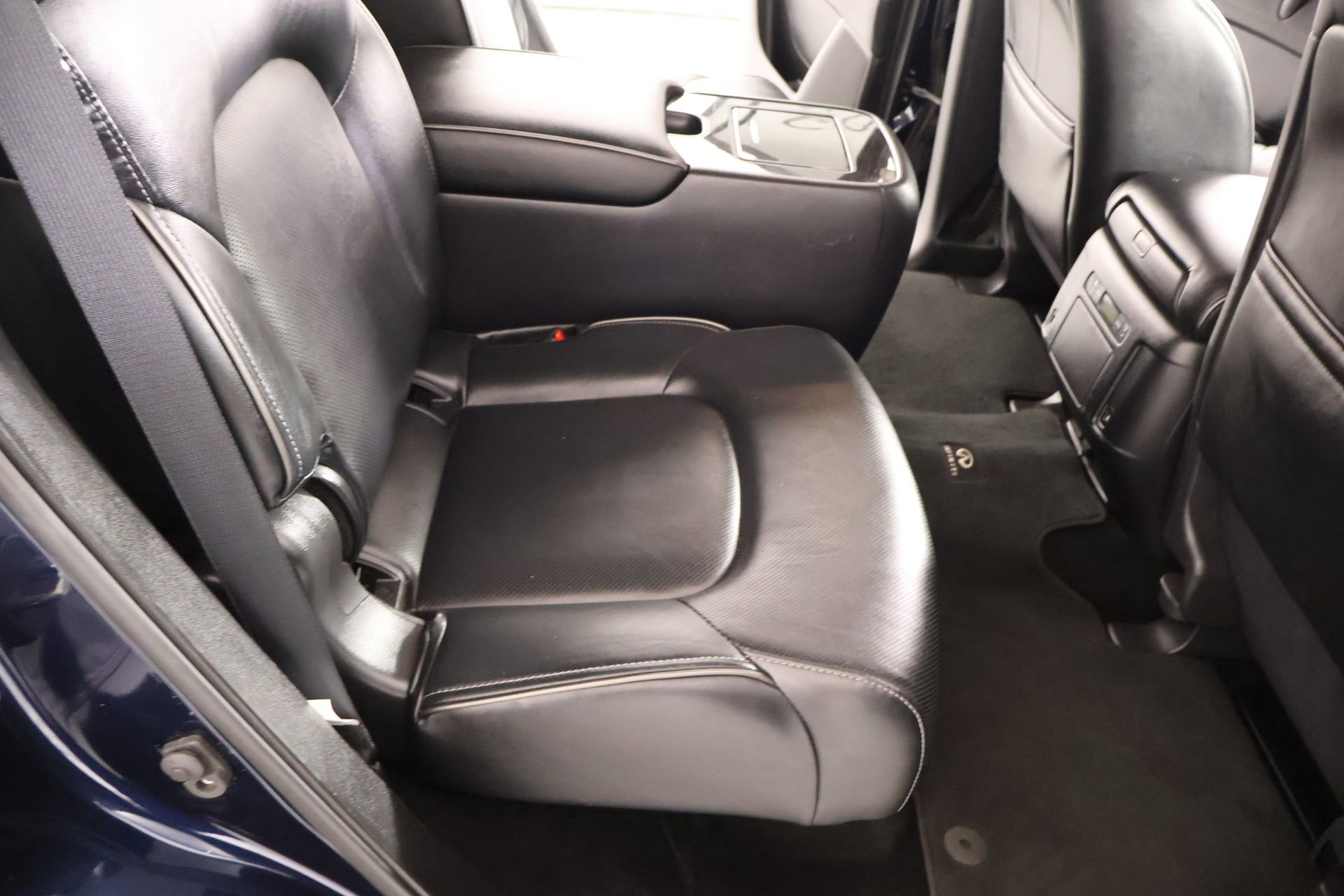 Used 2024 INFINITI QX80 Luxe image 16