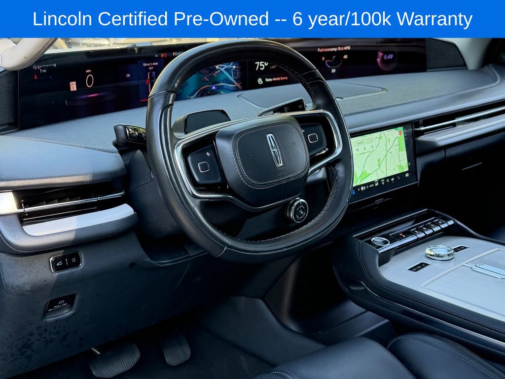 Certified 2025 Lincoln Navigator Reserve AWD/4WD image 29
