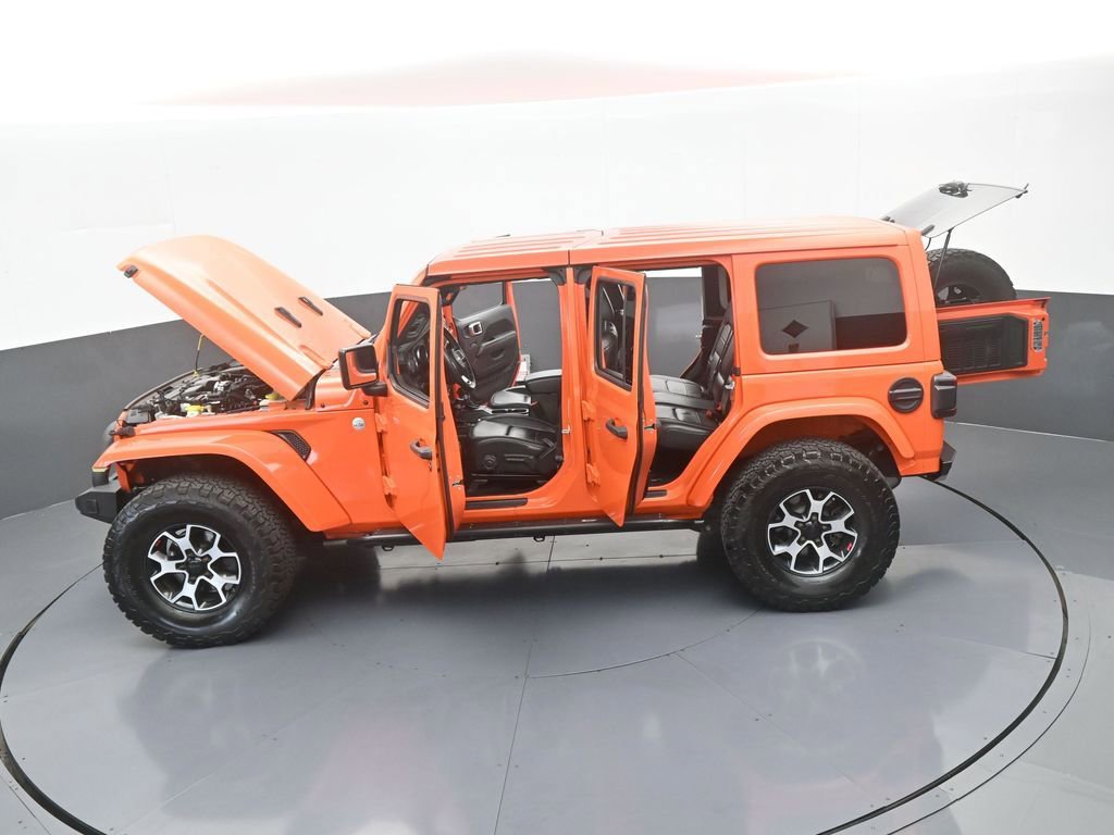 Used 2018 Jeep Wrangler Unlimited Sahara AWD/4WD image 60