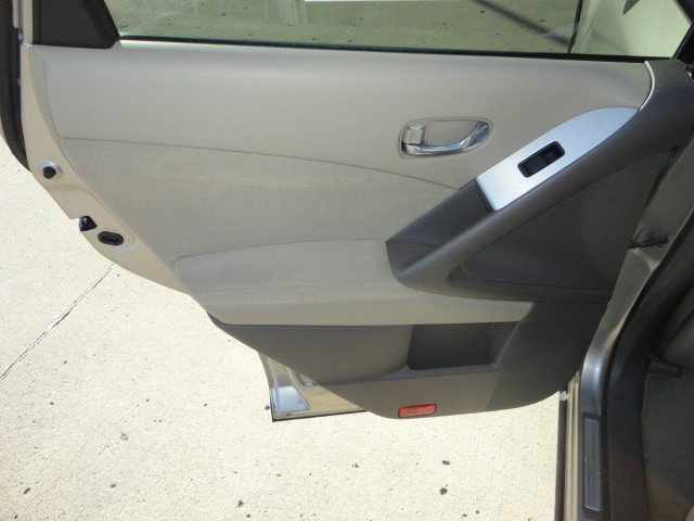 Used 2010 Nissan Murano S image 10