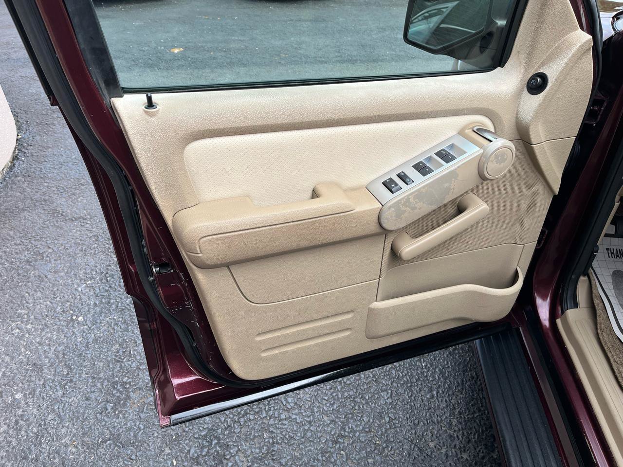 Used 2007 Mercury Mountaineer Premier AWD/4WD image 25