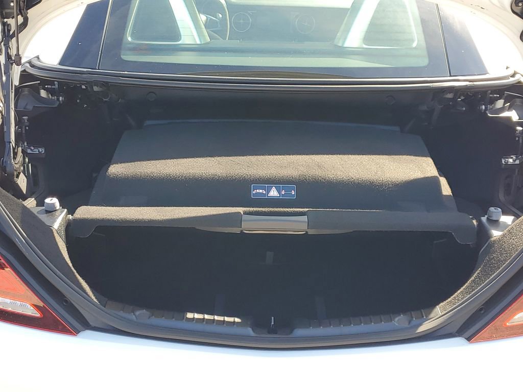 Used 2017 Mercedes-Benz SLC 43 AMG image 13