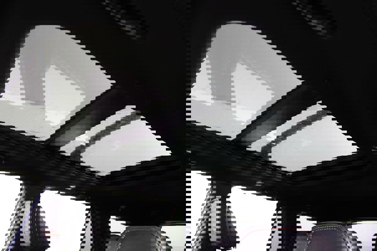 Used 2023 Honda Pilot TrailSport image 9