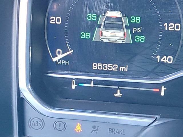 Used 2022 GMC Sierra 1500 AT4 w/ Sierra Safety Plus Package image 18