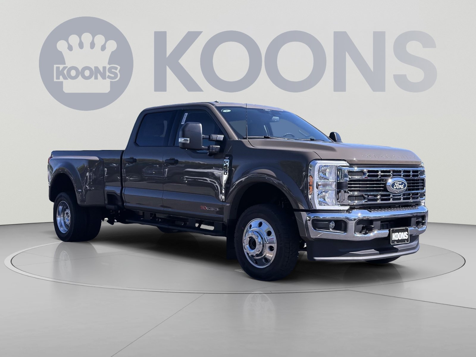 New 2027 Ford F450 XLT w/ 360-Degree Camera Package AWD/4WD image 10