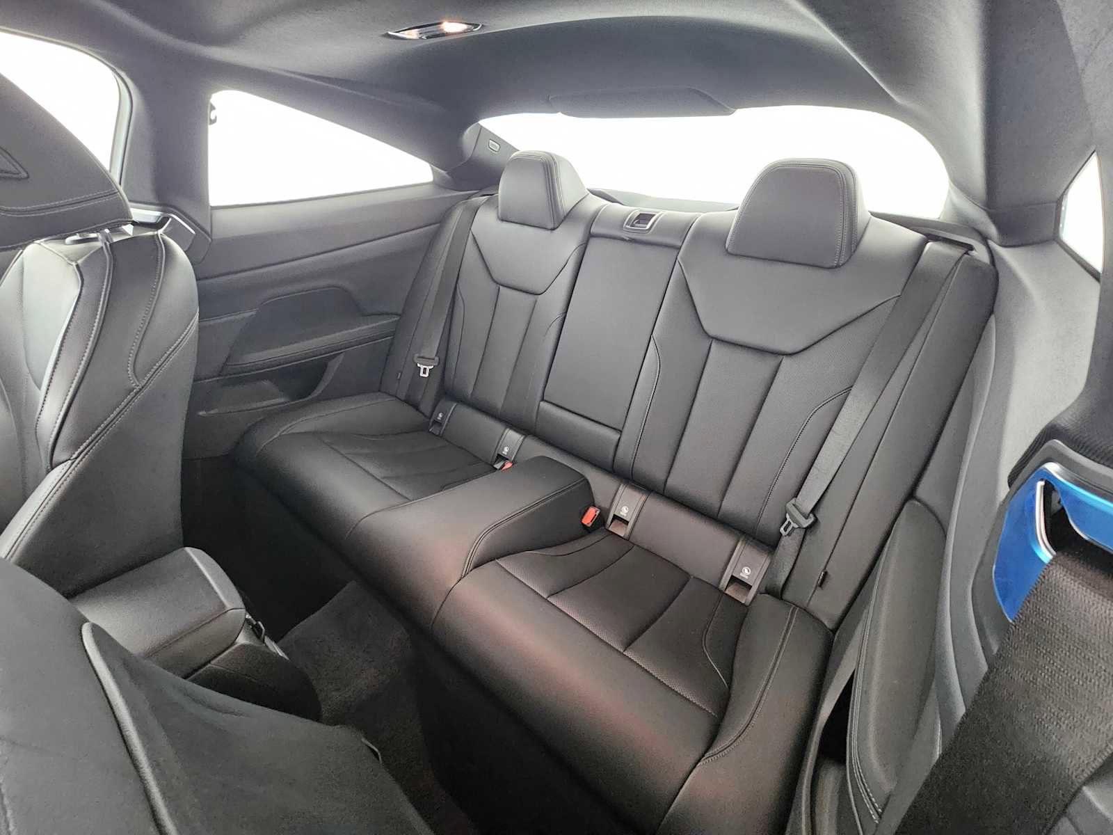 Used 2024 BMW 430i xDrive Coupe w/ Premium Package image 35