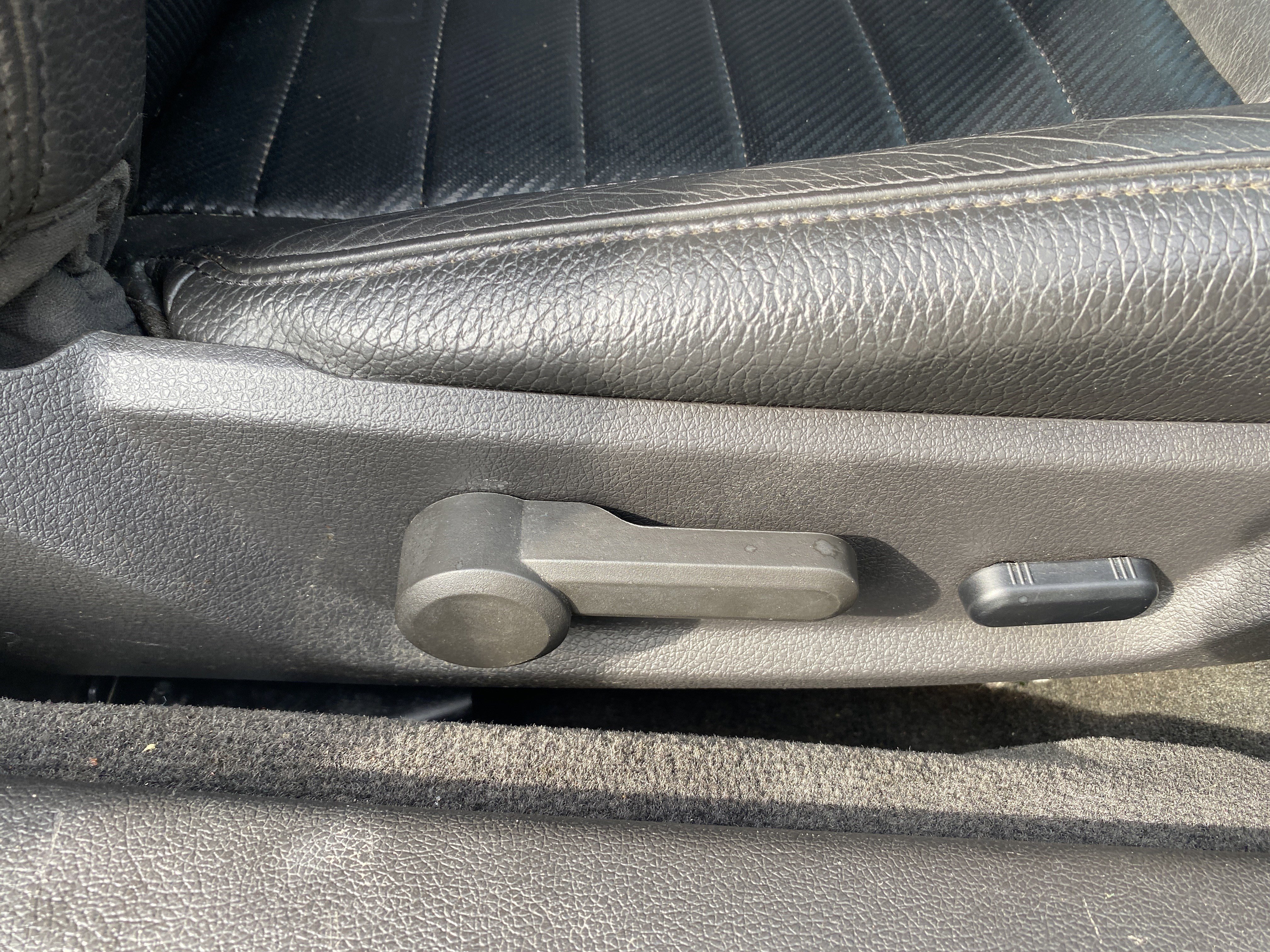 Used 2011 Ford Mustang GT Premium w/ Electronics Pkg image 20