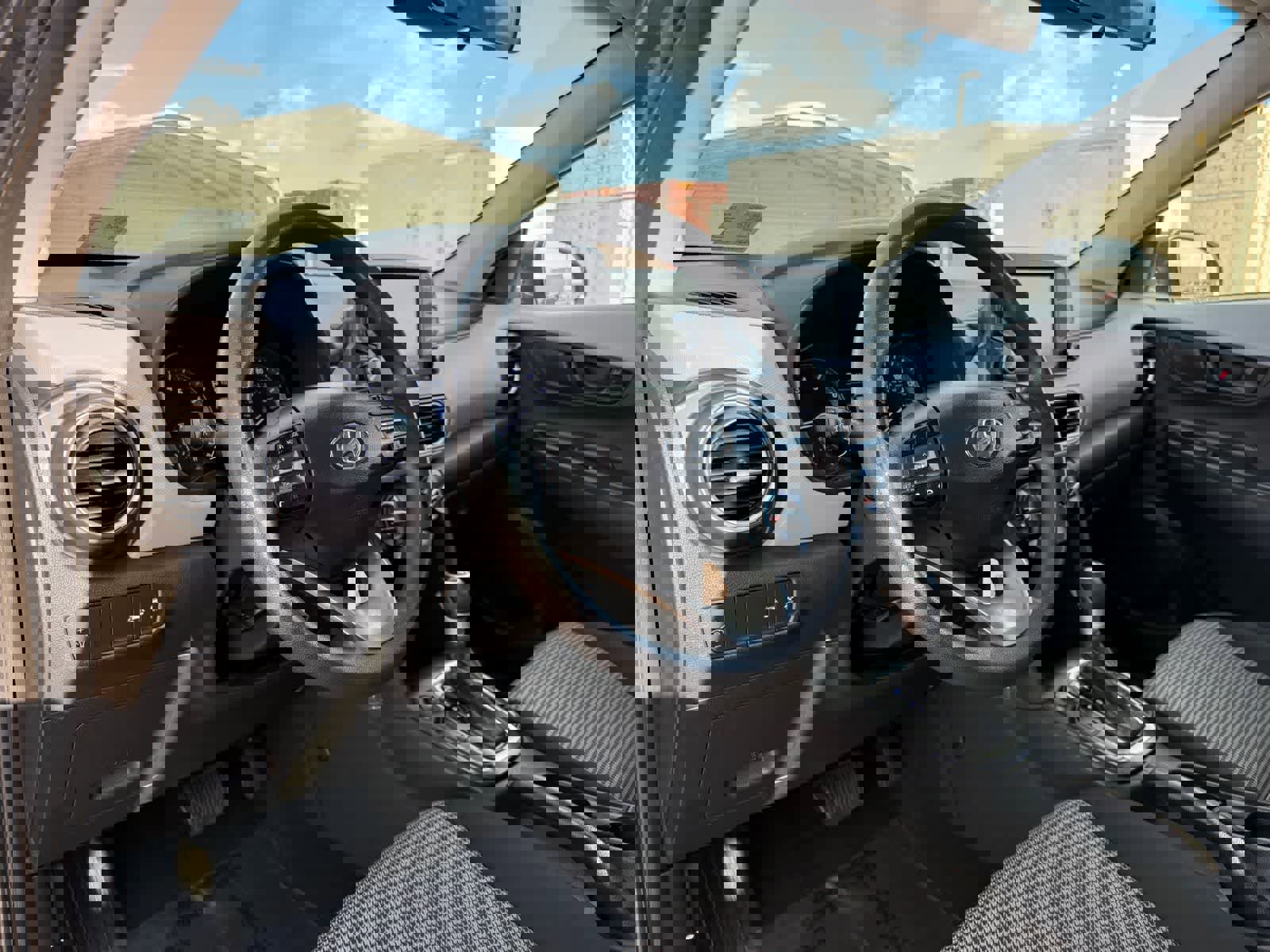 Used 2020 Hyundai Kona SE image 15