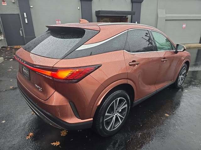 Used 2023 Lexus RX 350 Premium Plus image 3