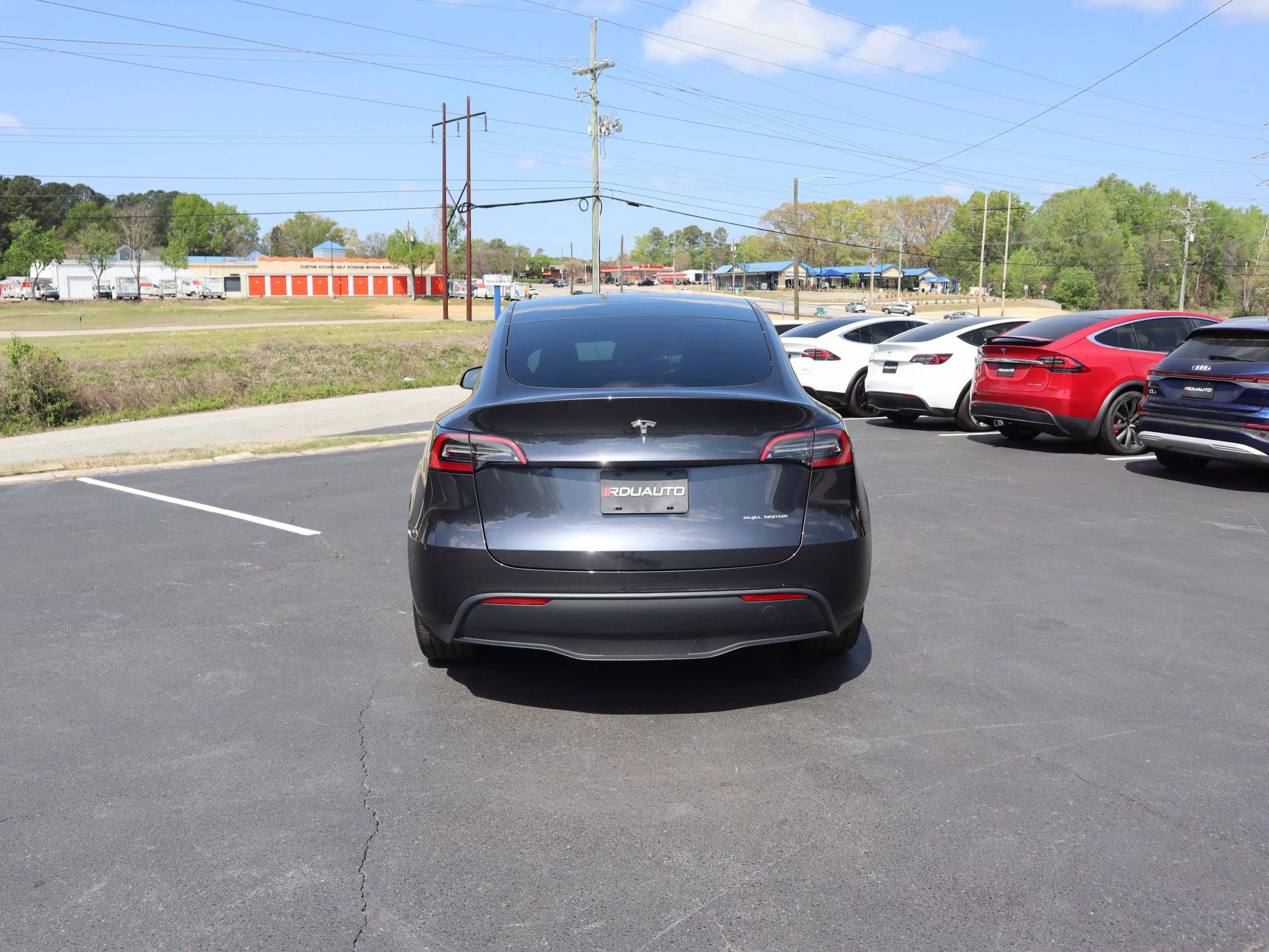 Used 2024 Tesla Model Y Long Range image 9