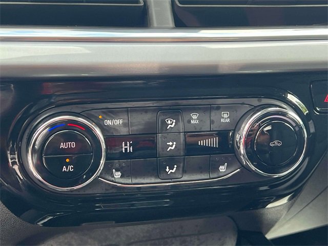 Used 2024 Chevrolet Trax LT w/ Driver Confidence Package image 32