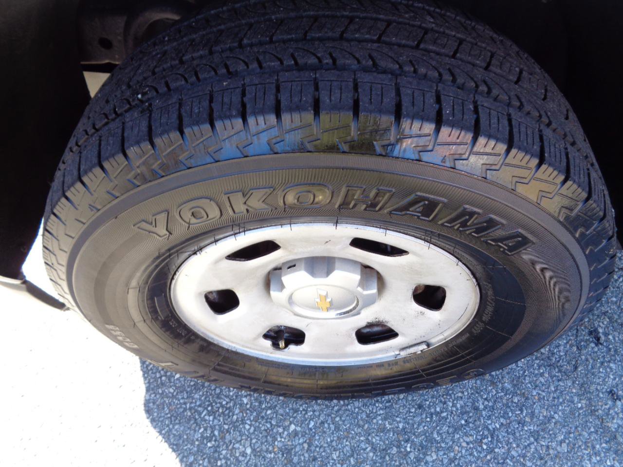 Used 2015 Chevrolet Colorado W/T RWD image 23