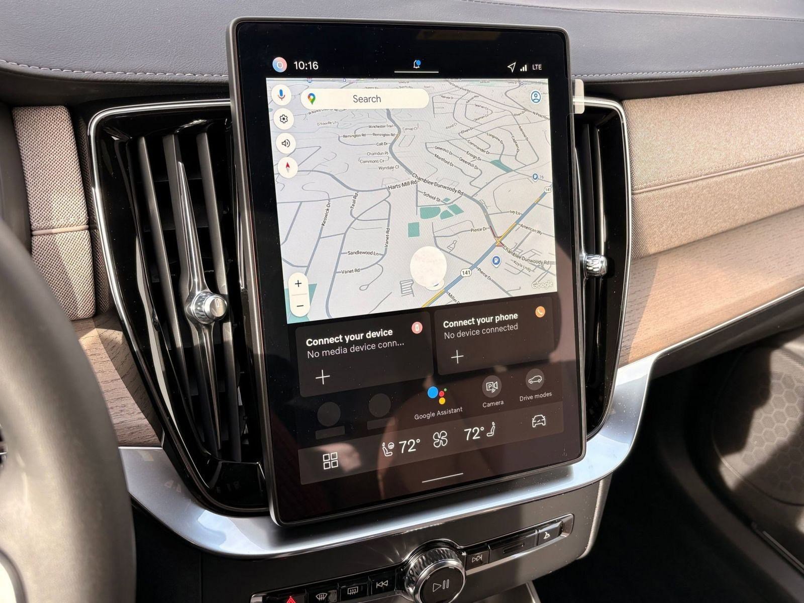 New 2026 Volvo XC90 T8 Plus w/ Protection Package Premier image 29