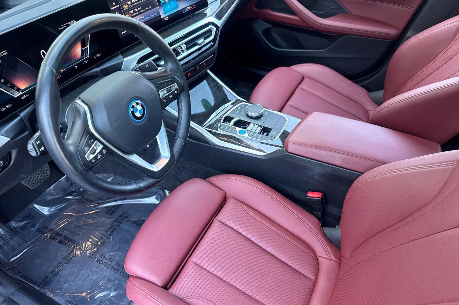 Certified 2023 BMW i4 eDrive35 RWD image 4
