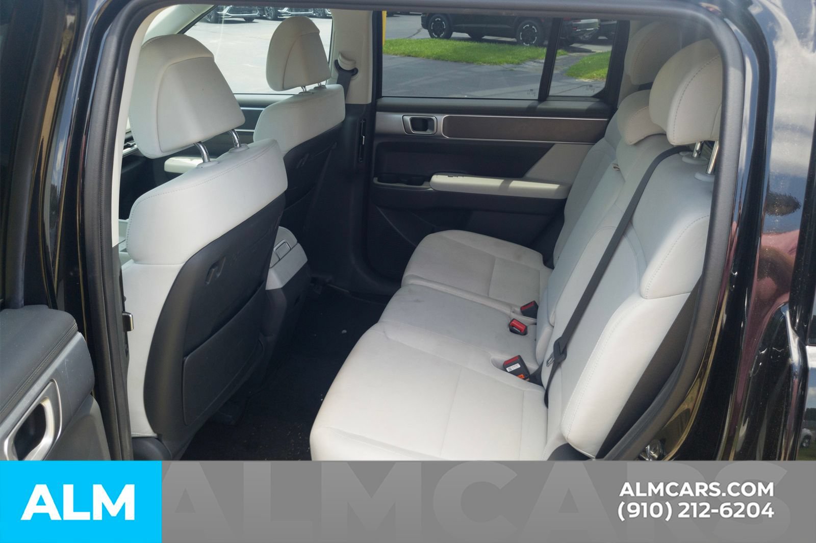 Used 2024 Hyundai Santa Fe SE AWD/4WD image 19