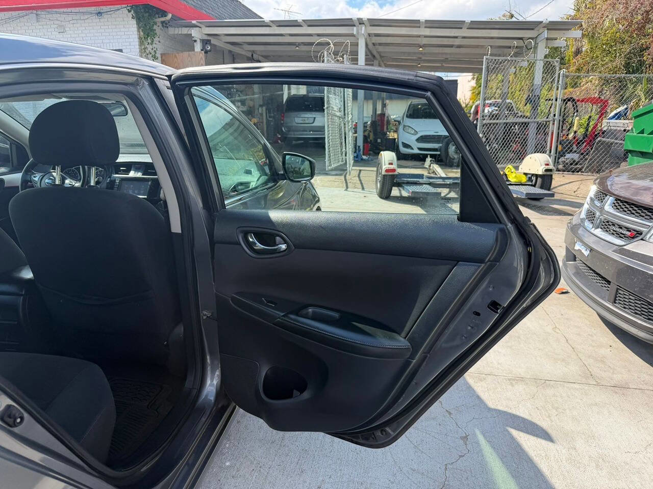 Used 2019 Nissan Sentra S image 14