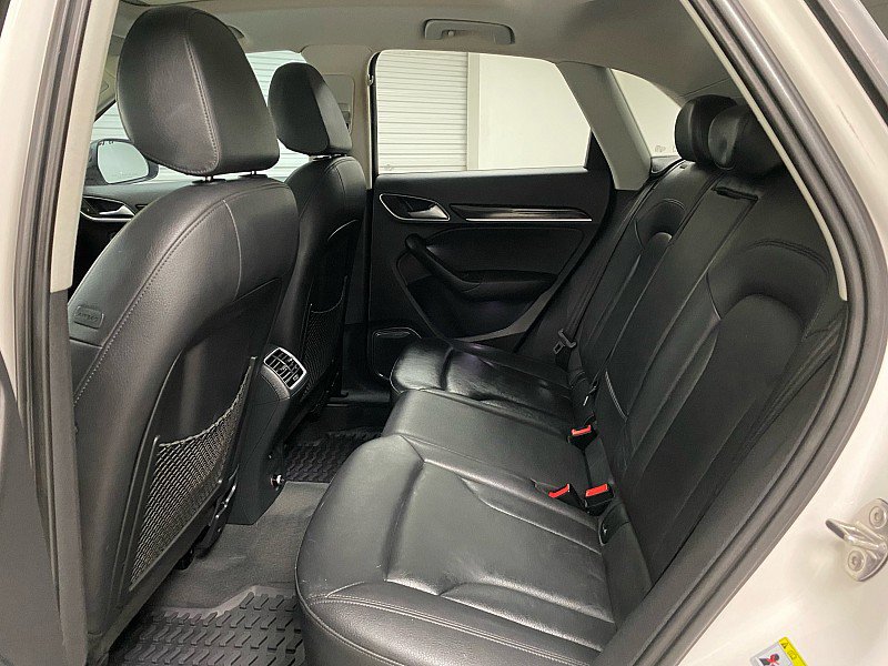 Used 2016 Audi Q3 2.0T Prestige w/ Prestige Package AWD/4WD image 11
