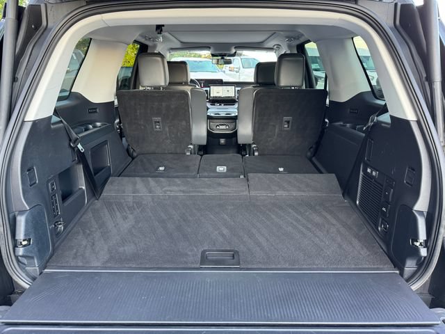 Certified 2025 Ford Expedition Active AWD/4WD image 20