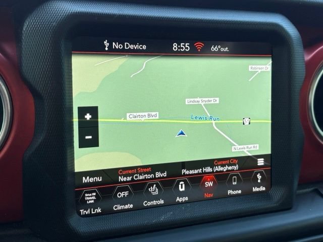 Used 2022 Jeep Gladiator Rubicon w/ LED Lighting Group AWD/4WD image 17