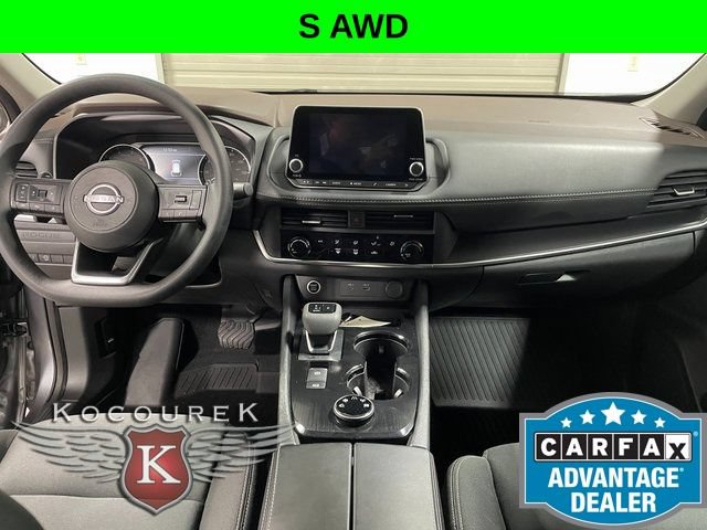 Used 2023 Nissan Rogue S AWD/4WD image 13