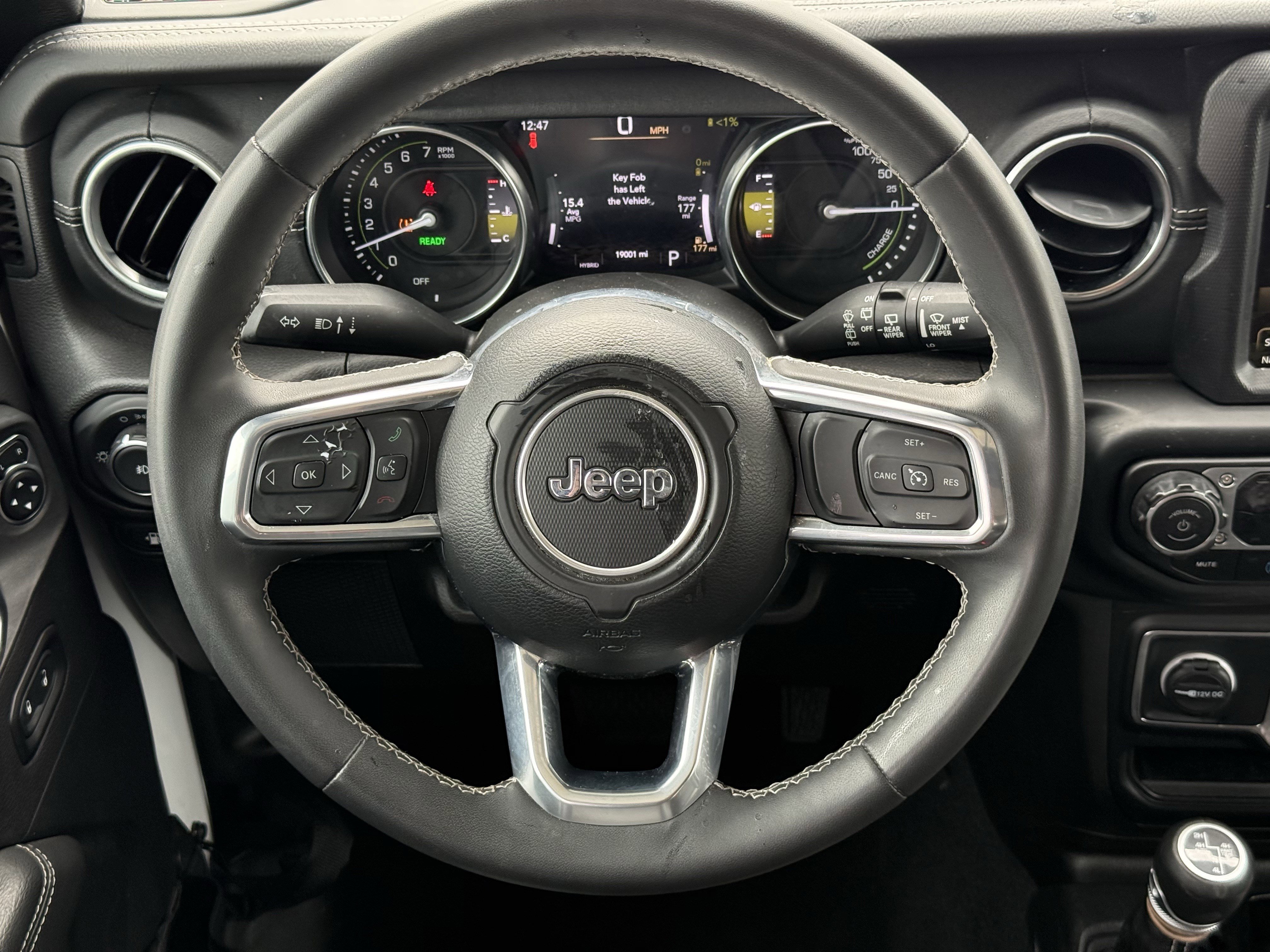 Used 2023 Jeep Wrangler Sahara image 15