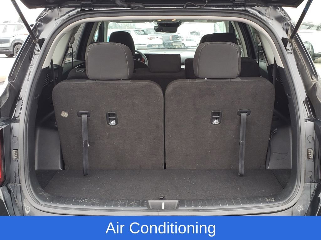 Used 2024 Kia Sorento LX image 8