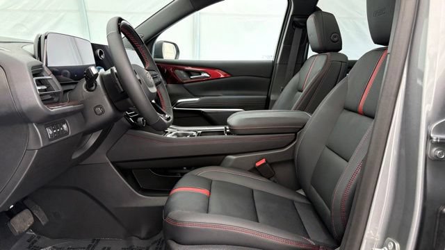 New 2026 Chevrolet Traverse RS AWD/4WD image 13