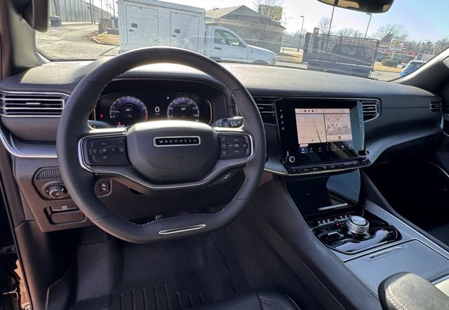 Used 2023 Jeep Wagoneer Series II image 9