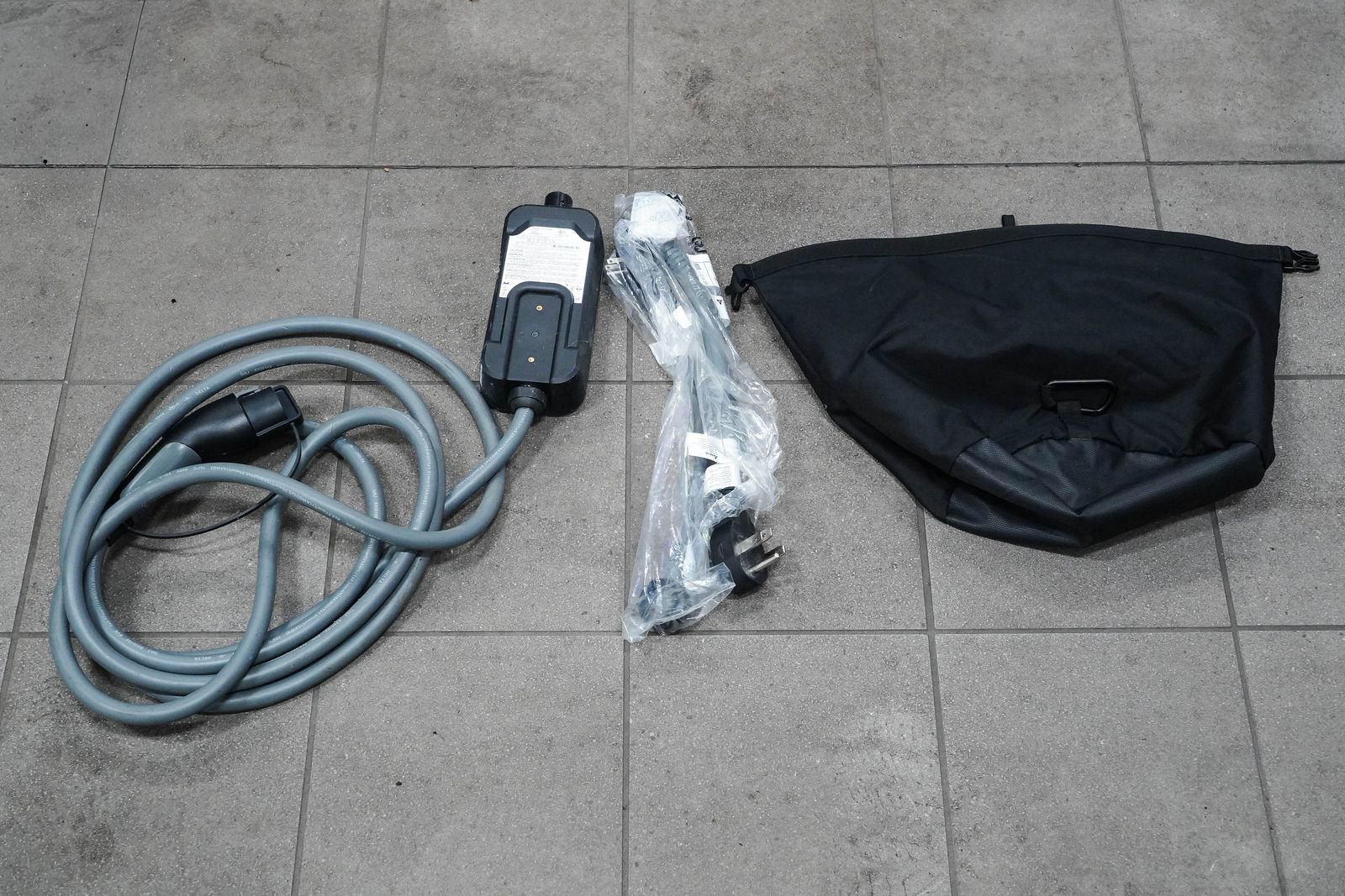 Used 2025 BMW i7 M70 w/ Executive Package image 32