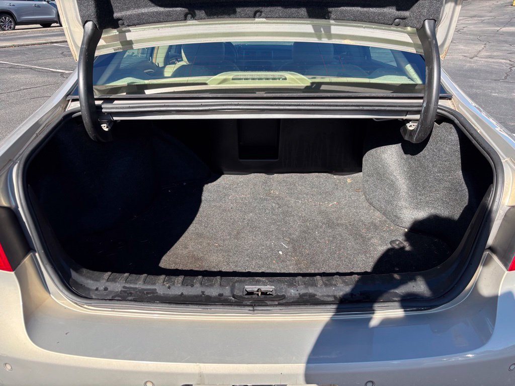 Used 2007 Buick Lucerne CXL FWD image 12
