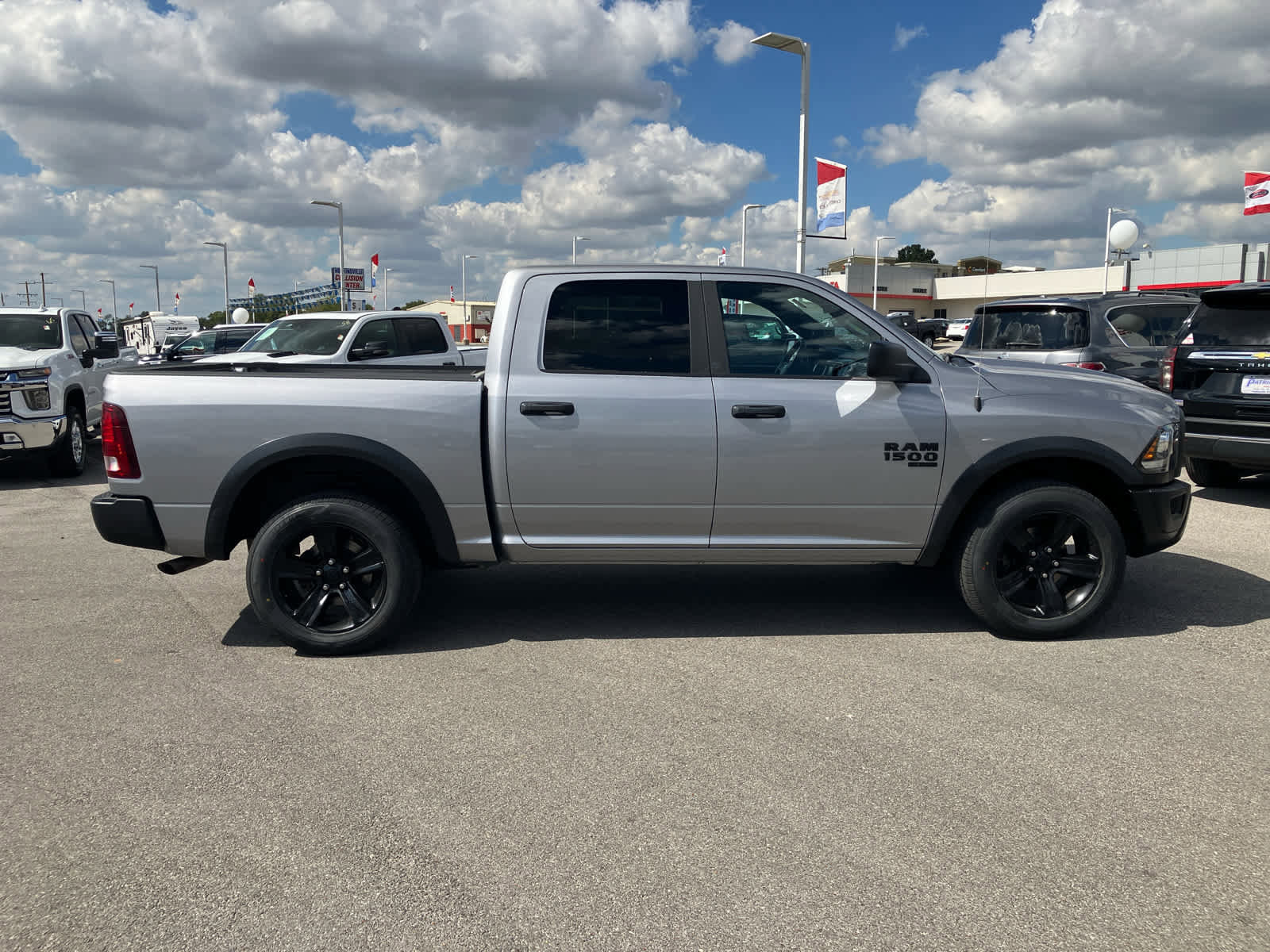 Used 2023 RAM 1500 Classic Warlock image 8