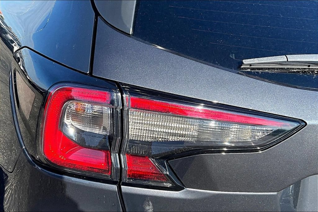 Used 2024 Subaru Outback Limited XT AWD/4WD image 19