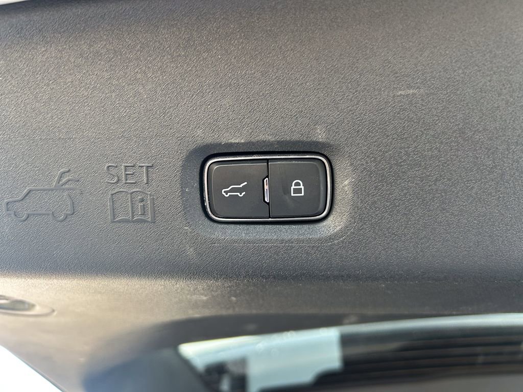 Certified 2025 Ford Expedition Active image 22