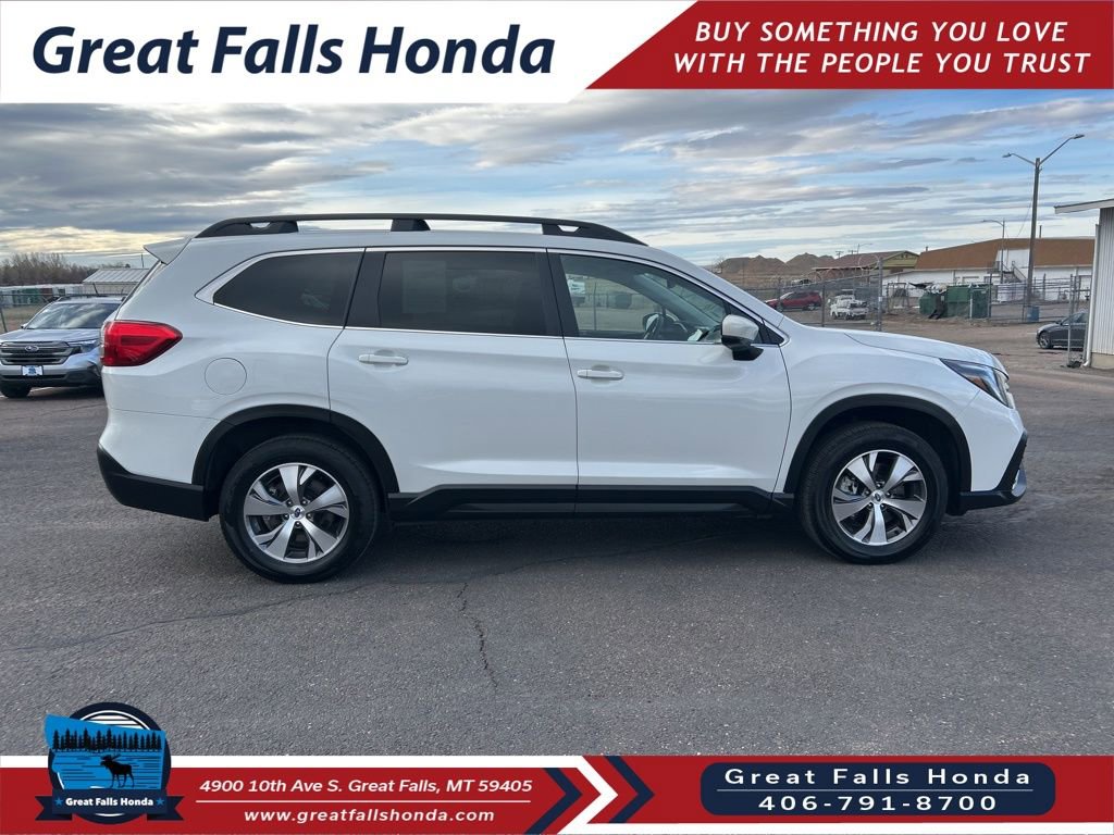 Used 2025 Subaru Ascent Premium image 10