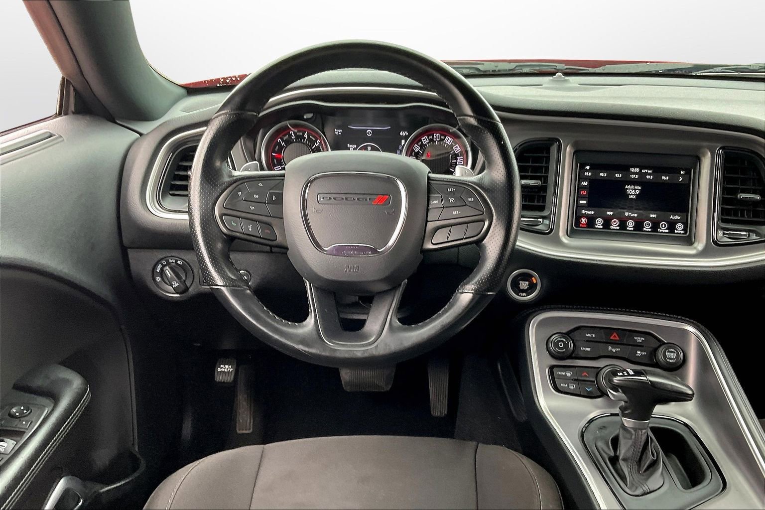 Used 2022 Dodge Challenger GT image 5