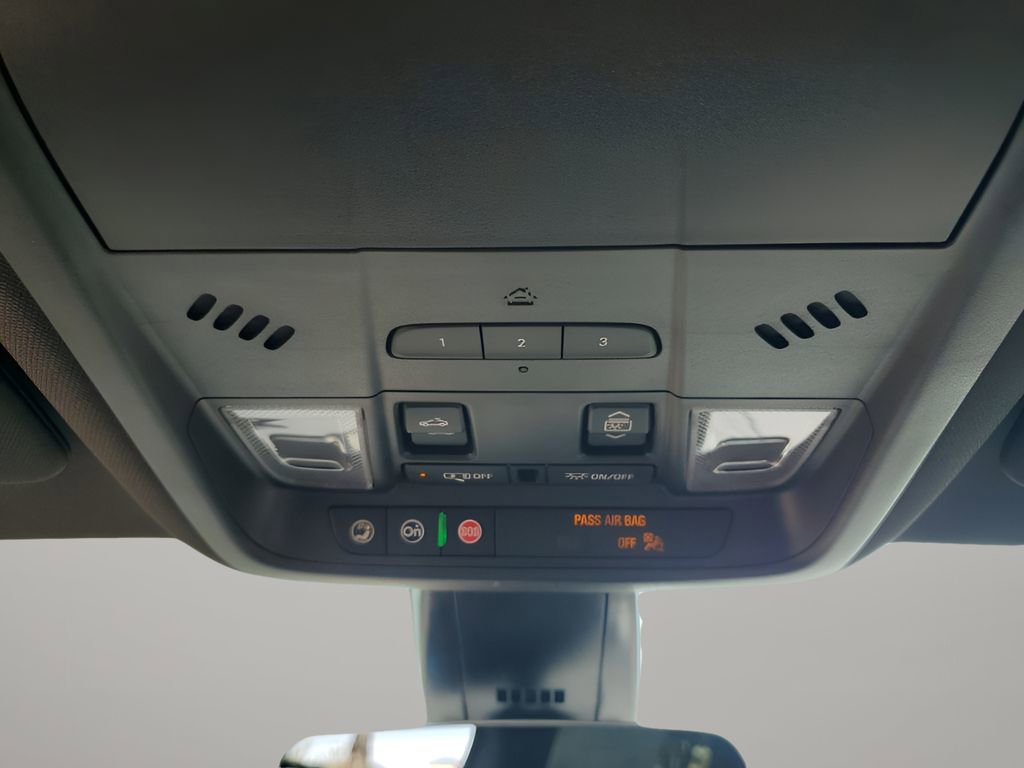 New 2025 Cadillac XT6 Luxury image 43