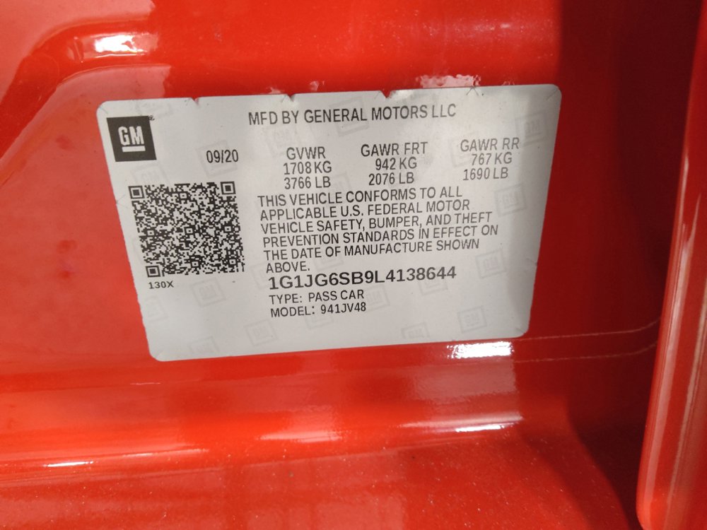 Used 2020 Chevrolet Sonic LT FWD image 33