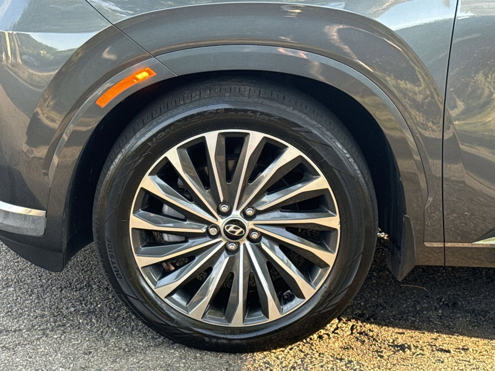 Used 2023 Hyundai Palisade Calligraphy AWD/4WD image 12
