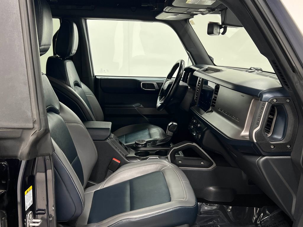 Used 2021 Ford Bronco Outer Banks AWD/4WD image 32