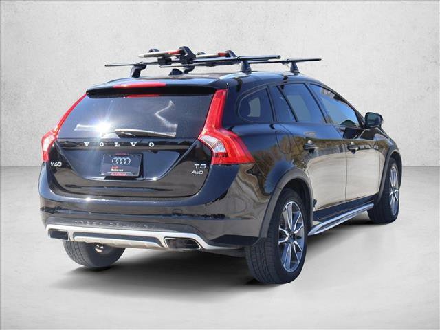 Used 2018 Volvo V60 T5 Cross Country w/ Convenience Package image 5