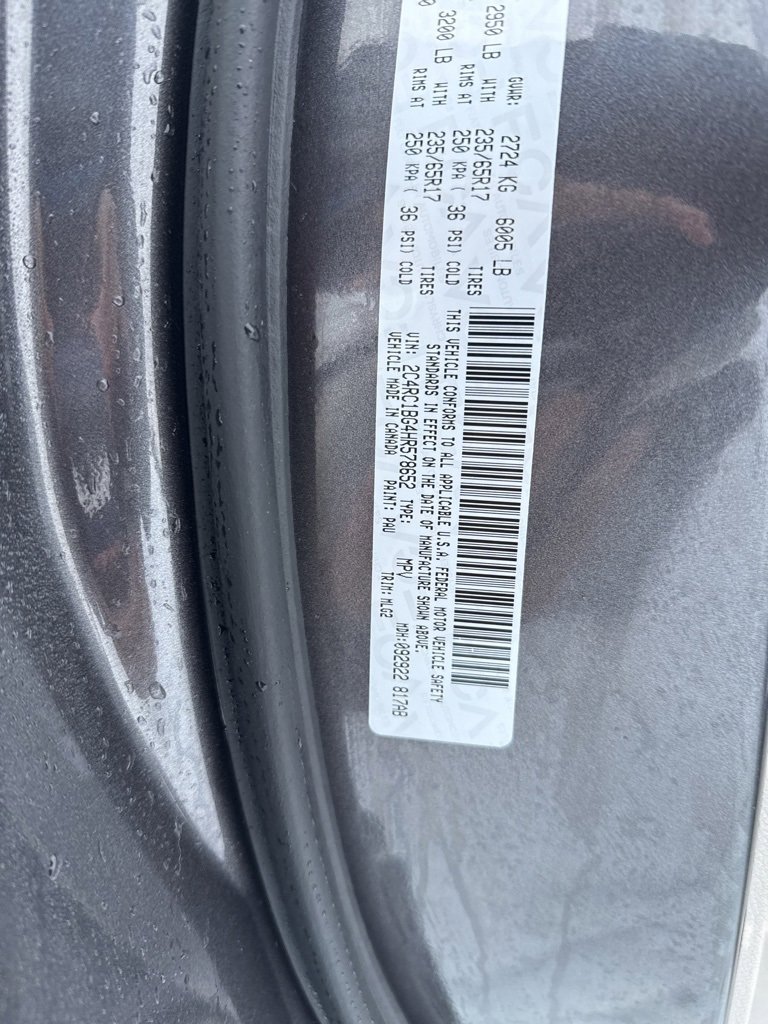 Used 2017 Chrysler Pacifica Touring-L image 22