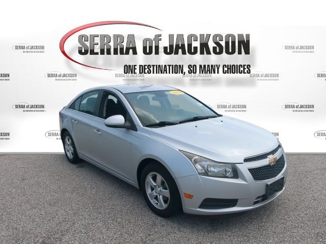 Used 2014 Chevrolet Cruze LT FWD image 2