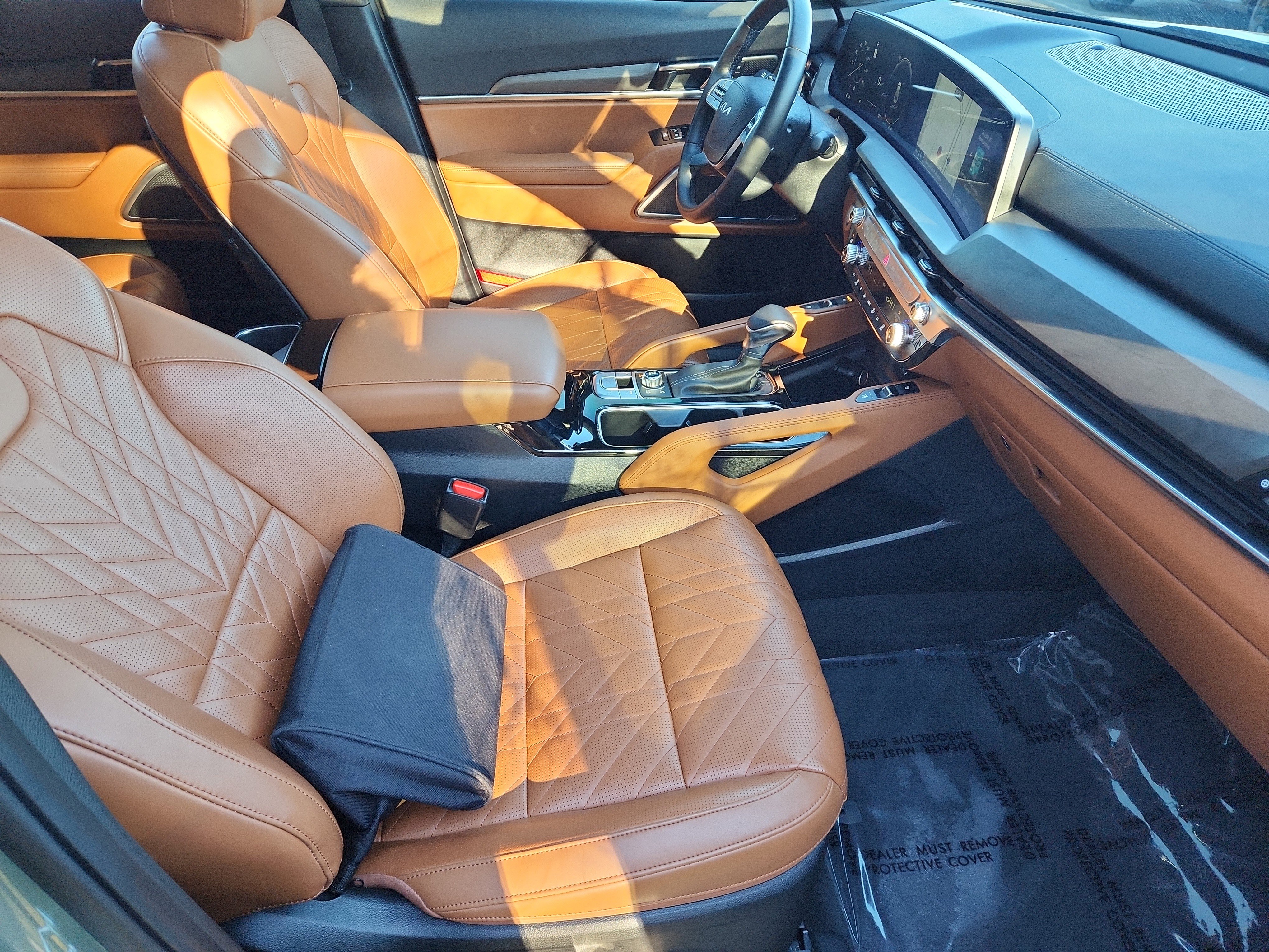 Used 2024 Kia Telluride SX Prestige X-Line image 3