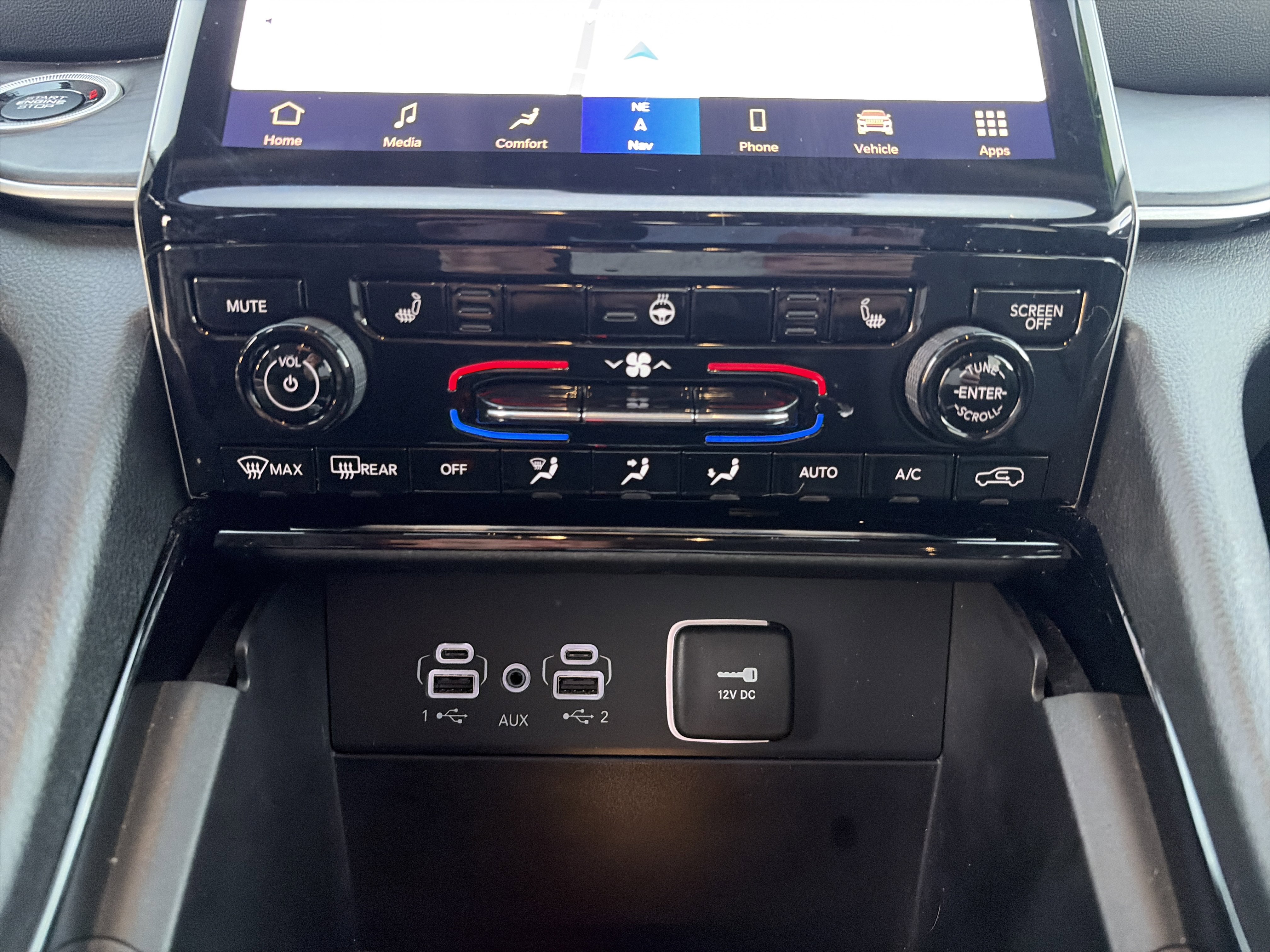 Used 2023 Jeep Grand Cherokee L Limited image 29