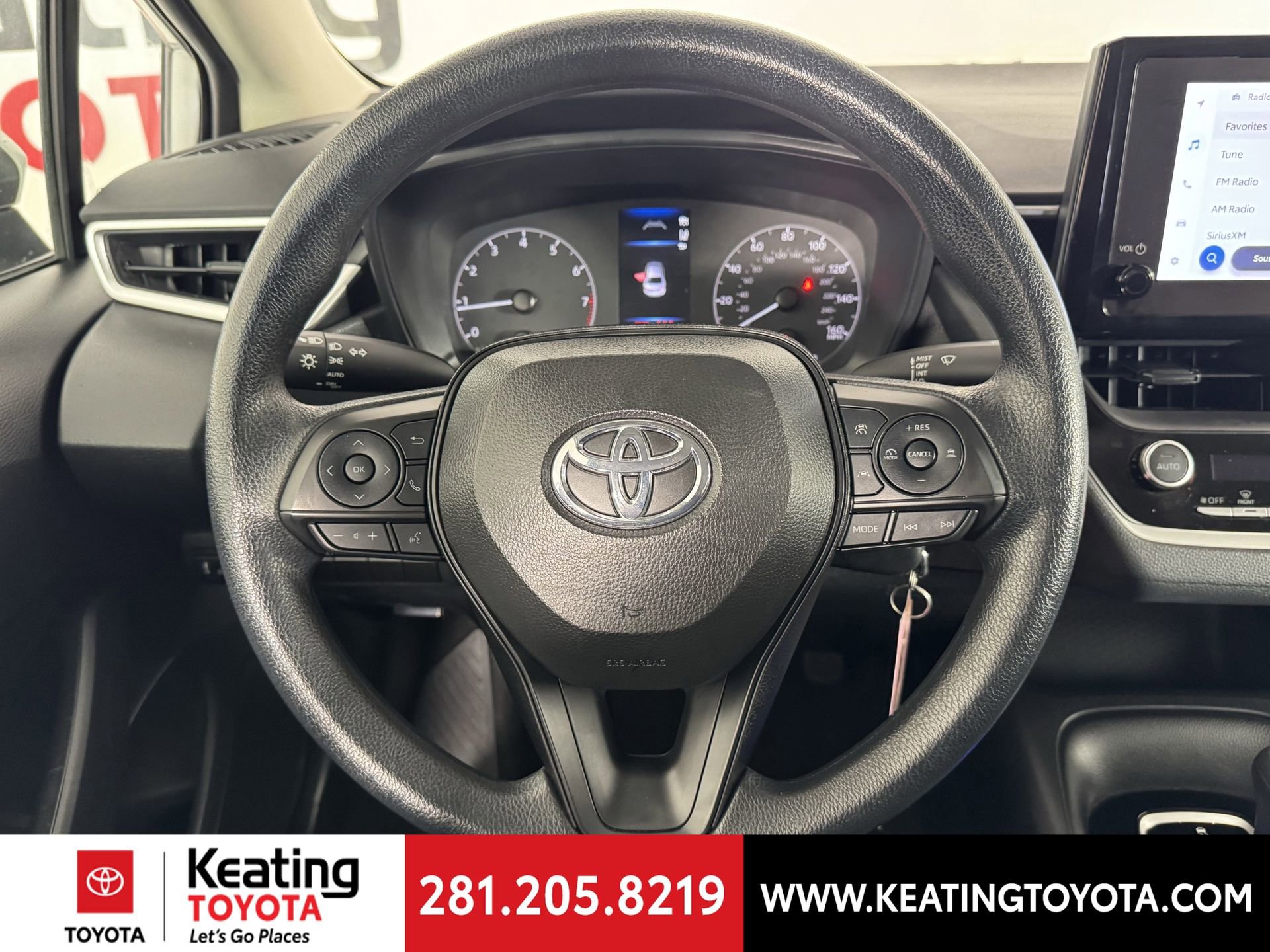 Used 2024 Toyota Corolla LE image 28