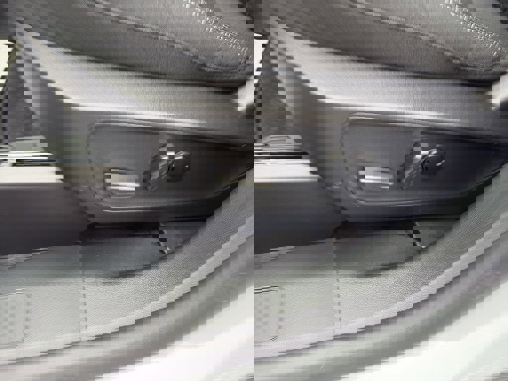 New 2026 Ford Escape Active w/ Active Premium Tech Pack image 24