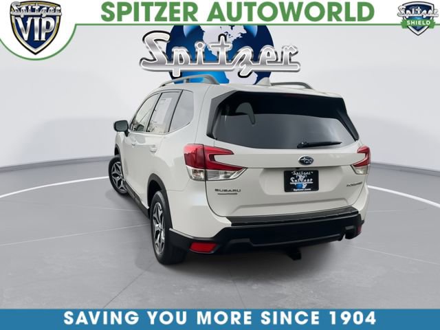 Used 2019 Subaru Forester Premium AWD/4WD image 8