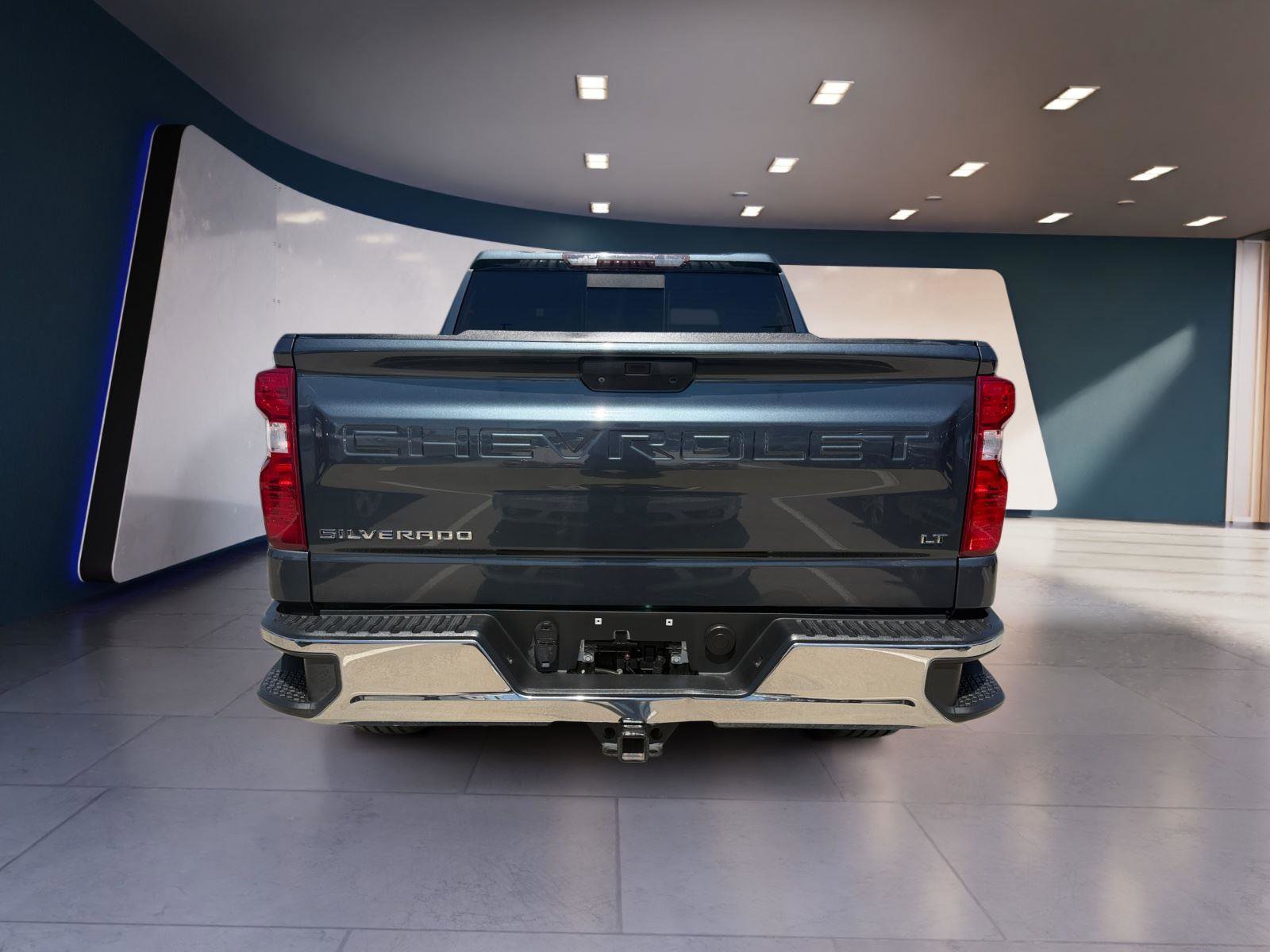 Used 2019 Chevrolet Silverado 1500 LT w/ Texas Edition image 4