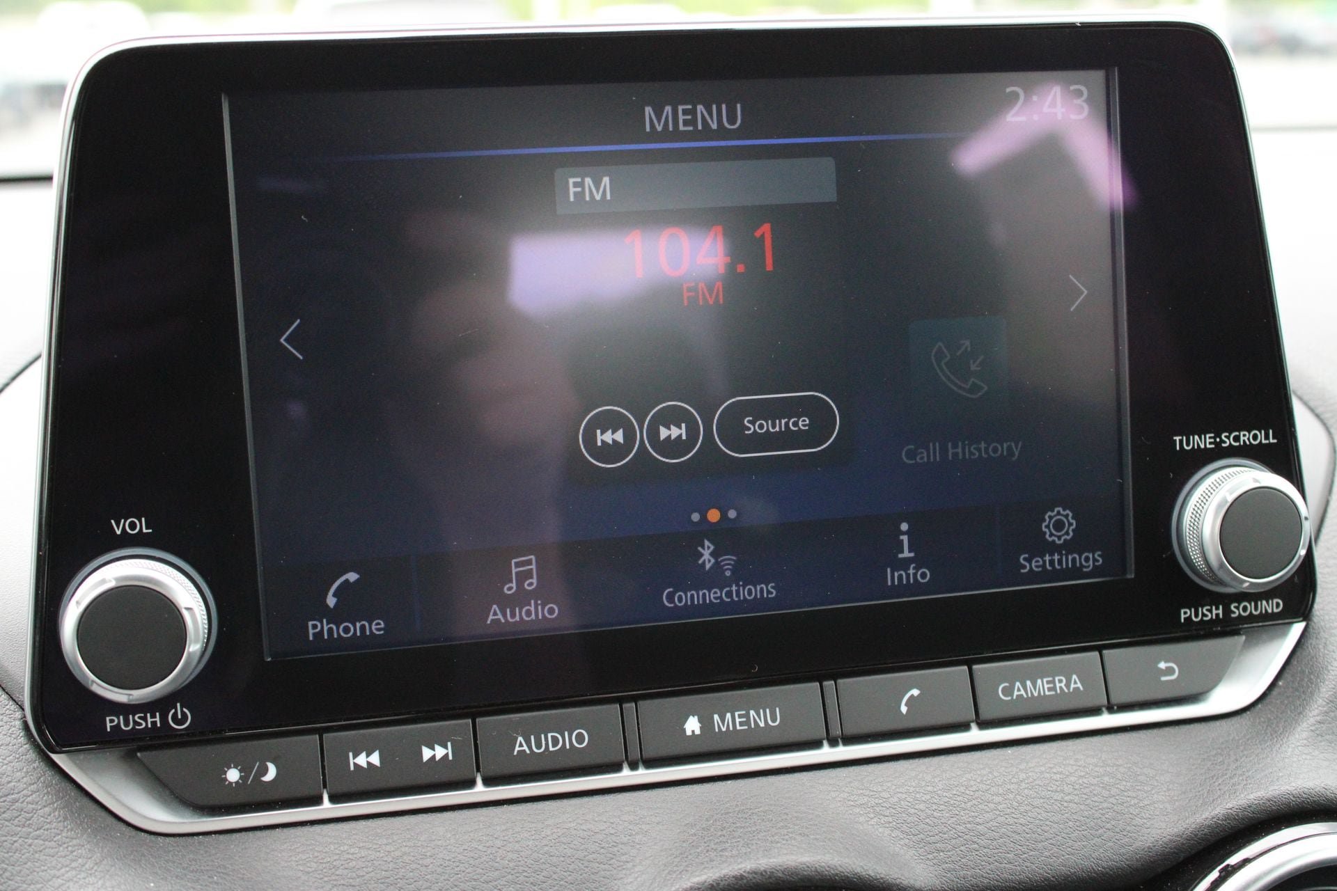 Used 2024 Nissan Sentra SV FWD image 33