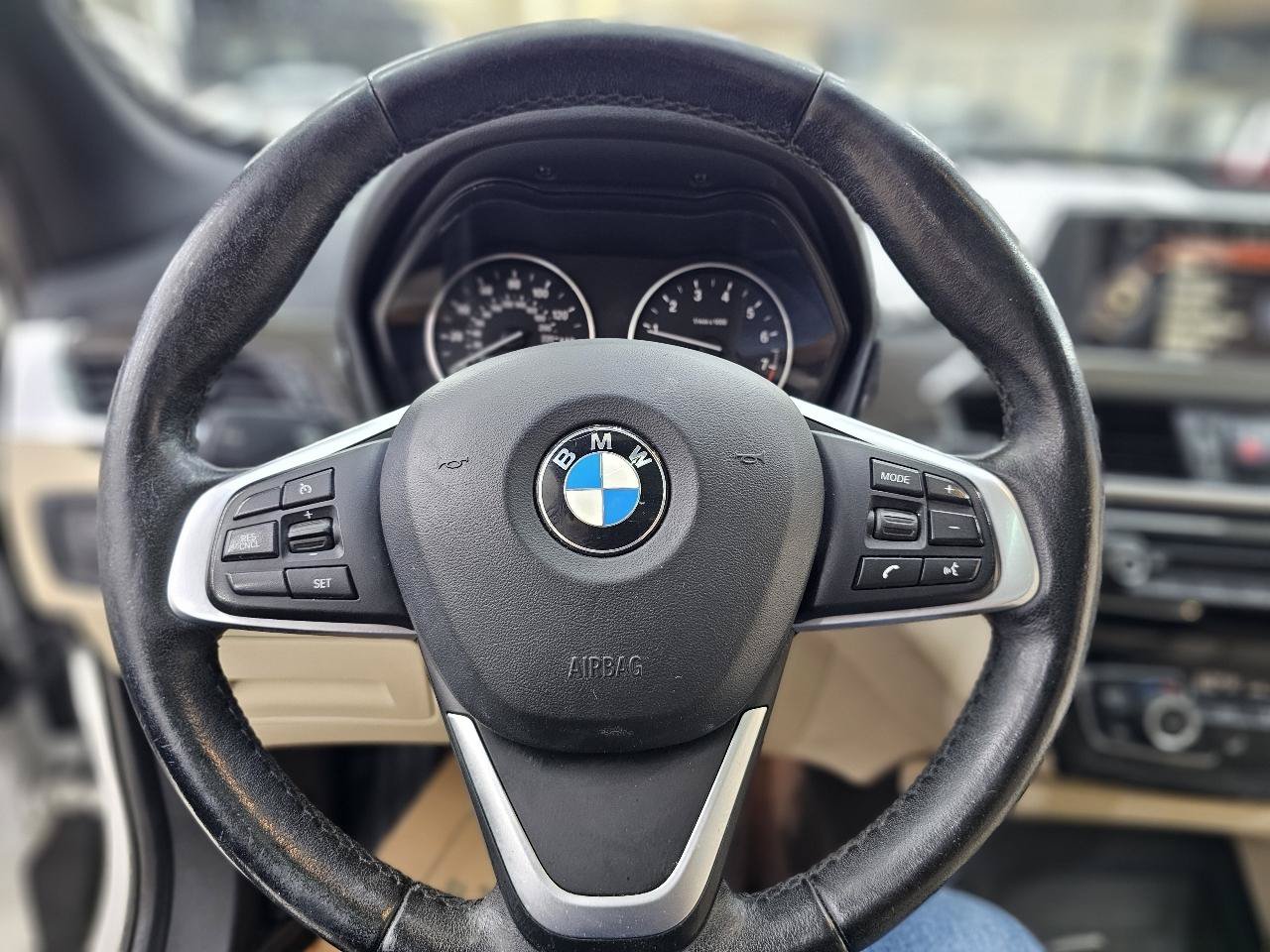 Used 2017 BMW X1 xDrive28i AWD/4WD image 30